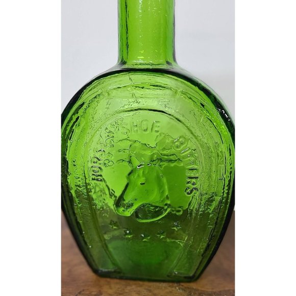 Vintage Horse Shoe Bitters Decanter Bottle Embossed Emerald Green - Picture 5 of 8